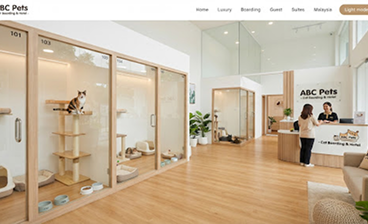 Private bright pet boarding rooms